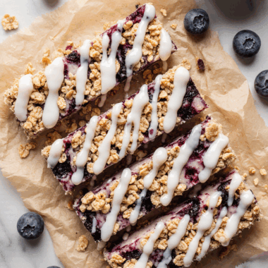 Blueberry Vanilla Greek Yogurt Granola Bars