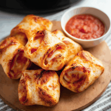 Air Fryer Pizza Roll-Ups