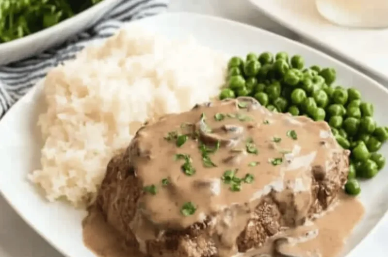 Crockpot Cube Steak with Mushroom Gravy