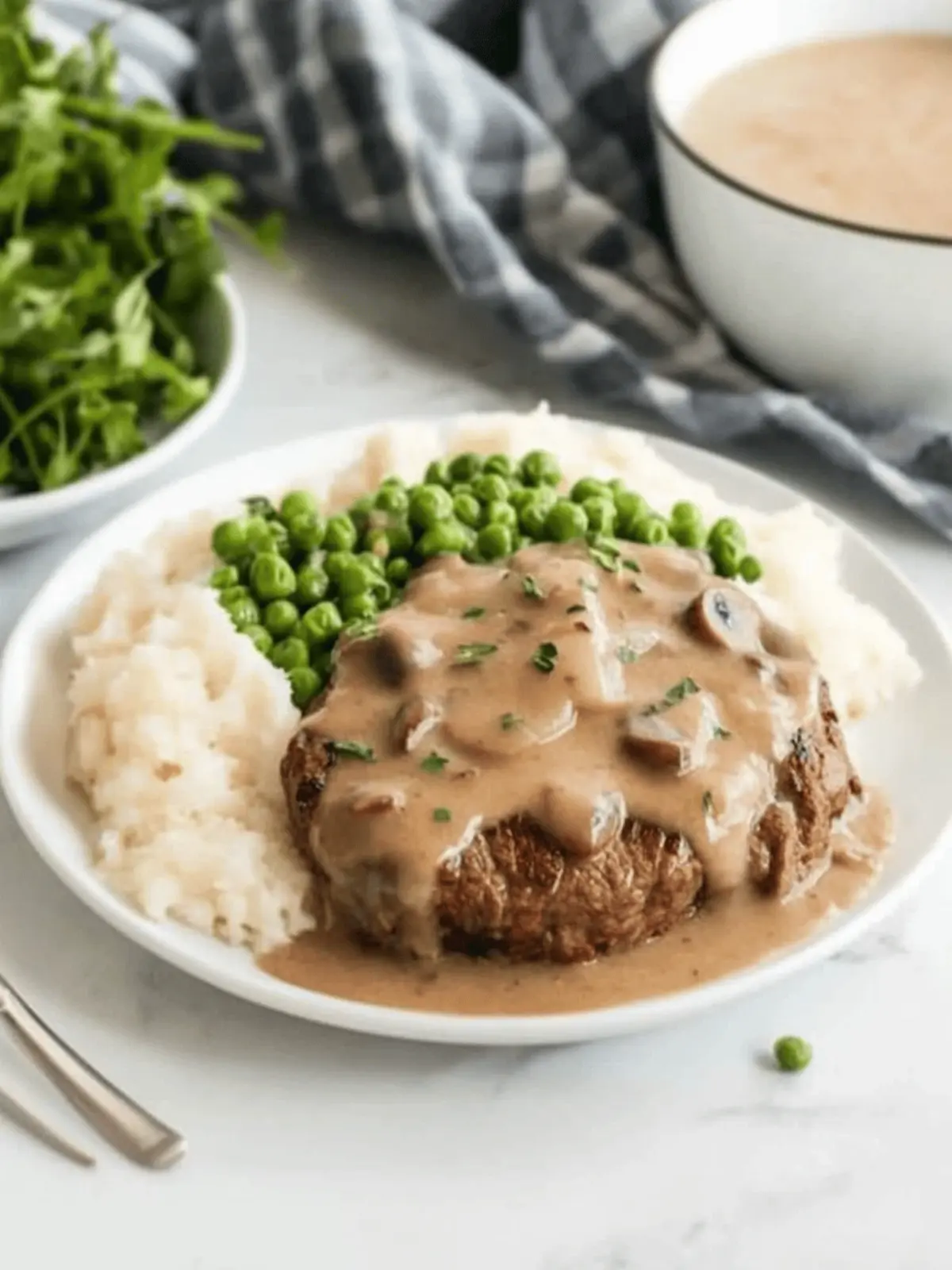 Crockpot Cube Steak with Mushroom Gravy