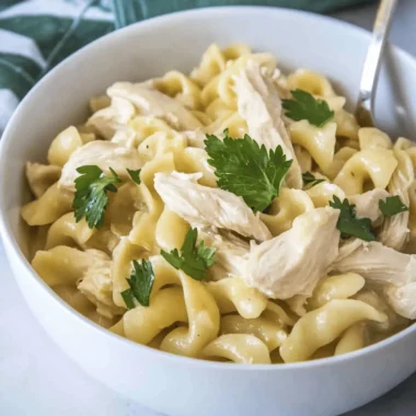 Crockpot Chicken and Noodles